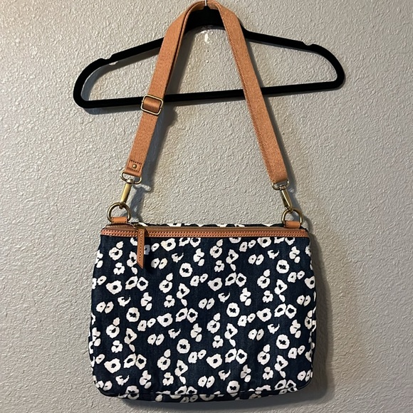 Fossil leopard print Erin Crossbody purse/bag/tote - Picture 3 of 8